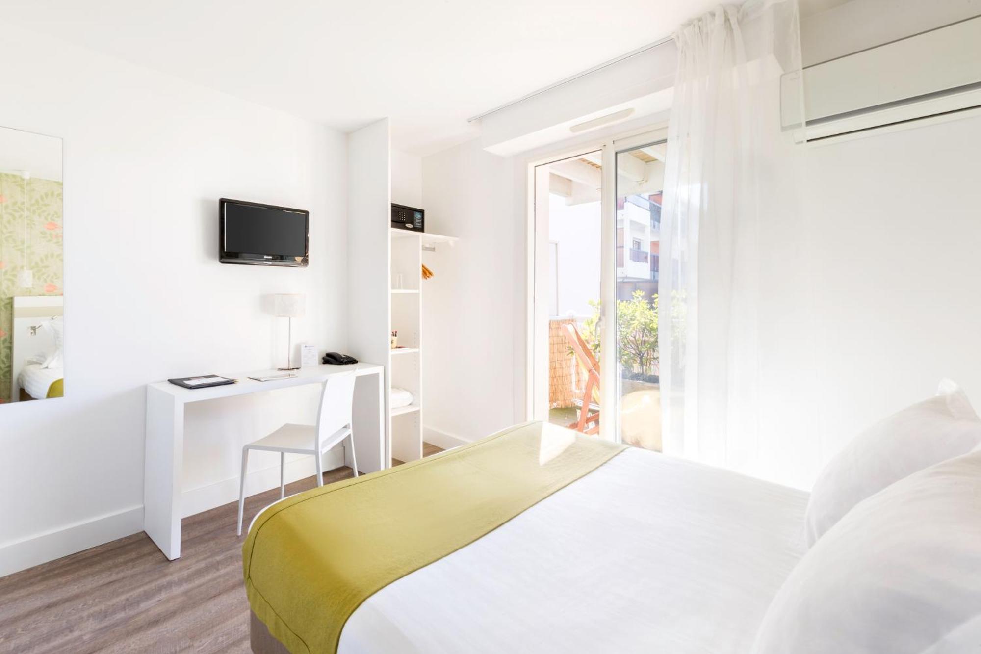 Hotel Kemaris Biarritz Exterior photo