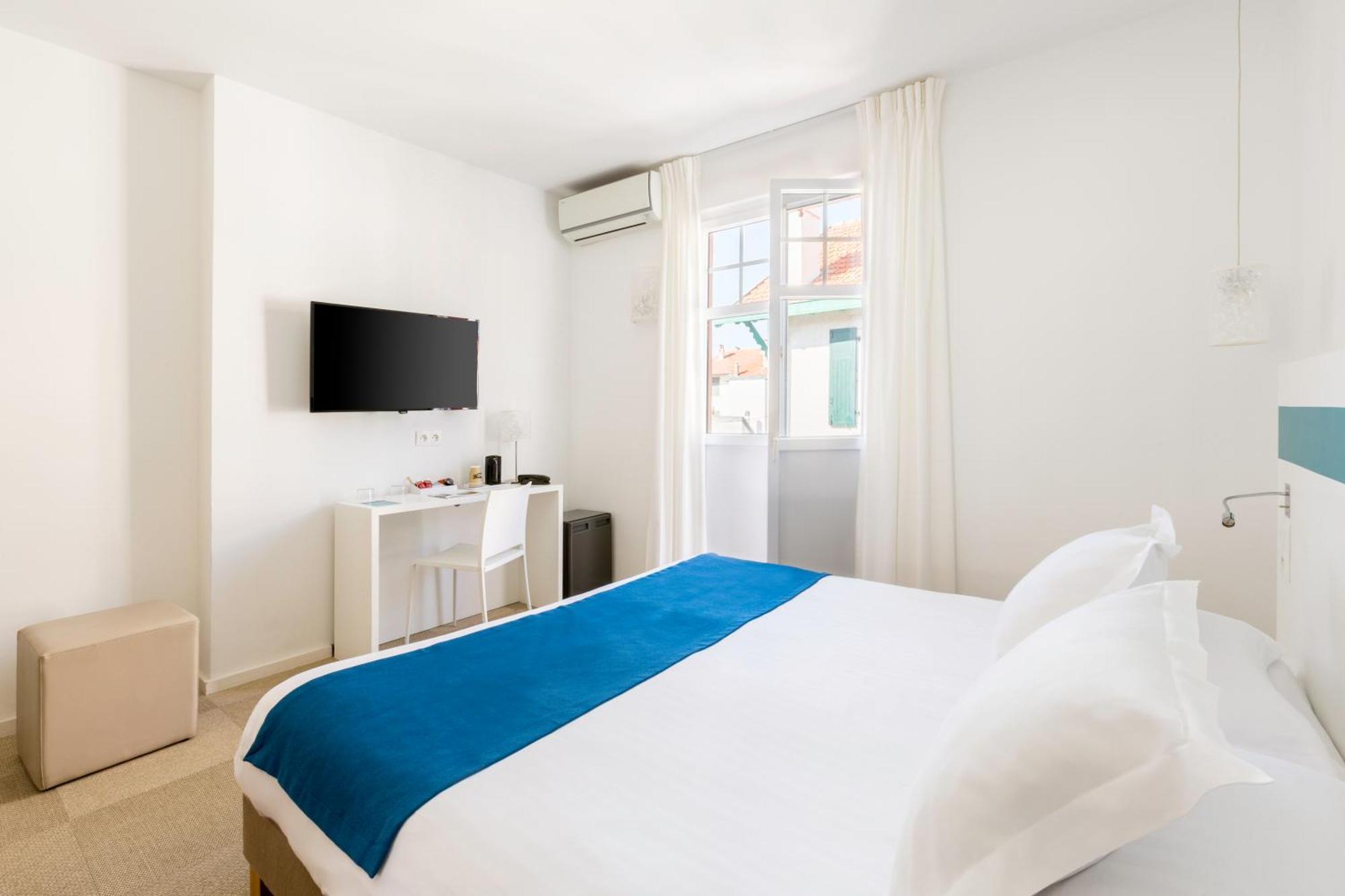 Hotel Kemaris Biarritz Exterior photo